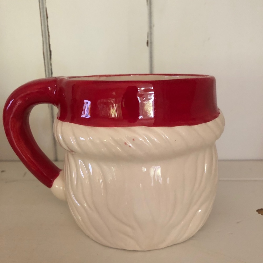 Santa Mug - Picture 2 of 4